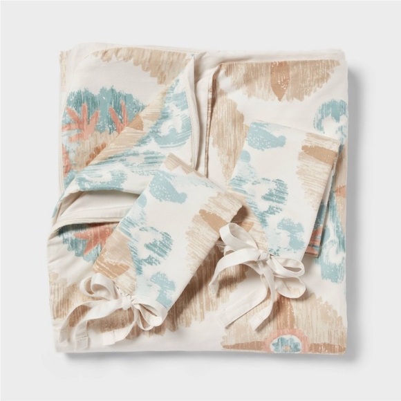 Full/Queen Suzani Print Duvet Cover and Sham Set Ivory/Light Teal Blue Threshold - Picture 3 of 5